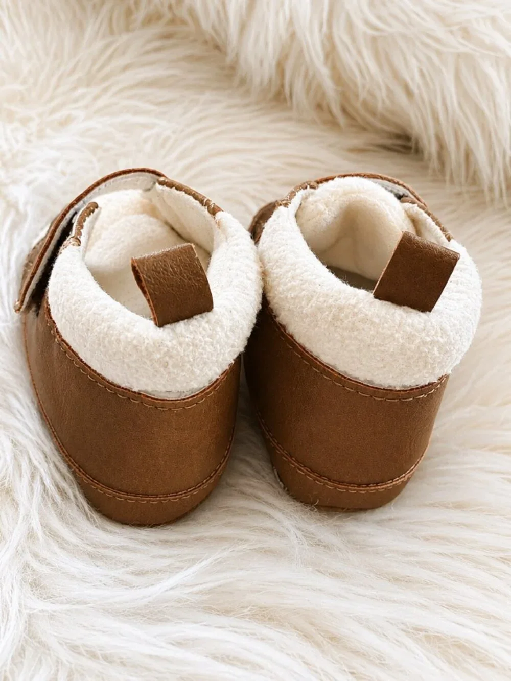 Numby Infant Brown Velcro Faux Shearling Soft Shoes SZ 6-12M